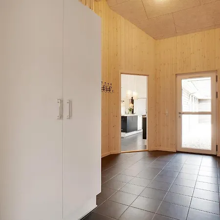 In With Sauna