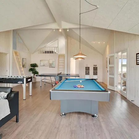 13 Bedroom Awesome In Feriehus *