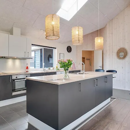 13 Bedroom Awesome In * Norre Nebel